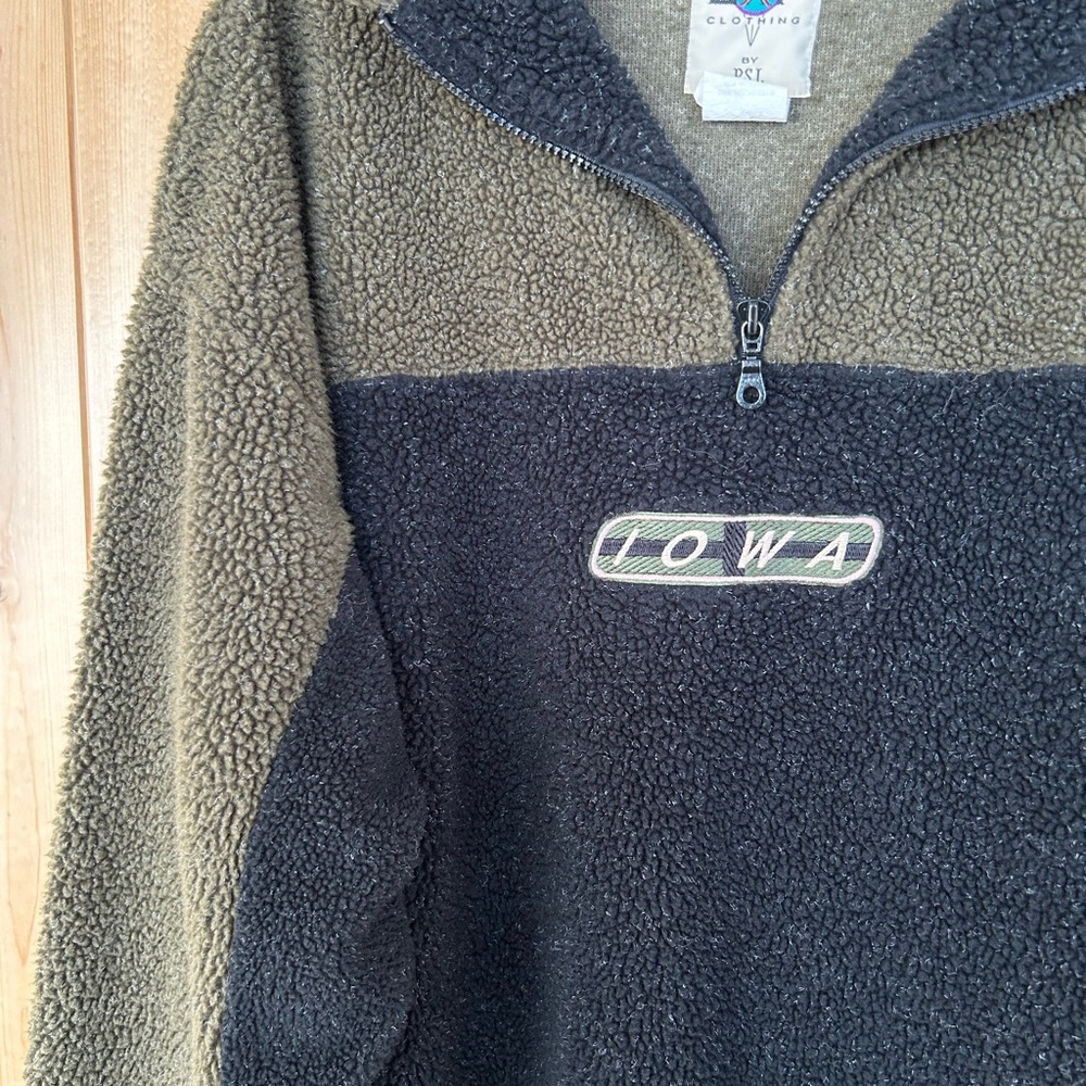 Iowa Men's Vintage EXP by P.S.I Black and Green Quarterzip Size XL - Picture 2 of 6